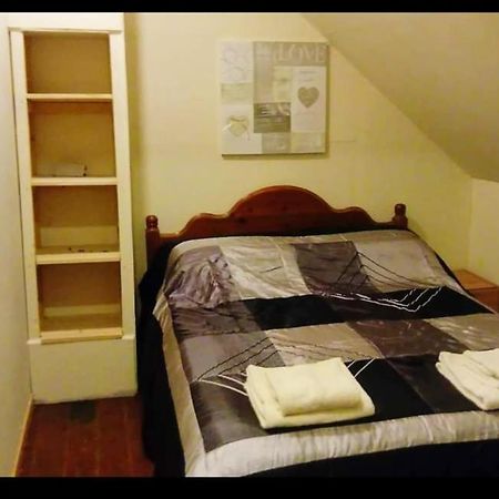 Gouarec Bed & Breakfast Lanrivain Экстерьер фото